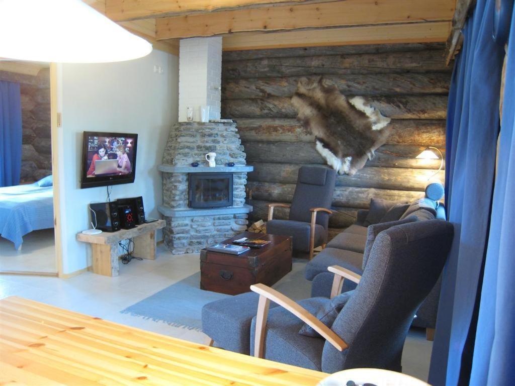 Lost Inn Cabins Äkäslompolo Buitenkant foto