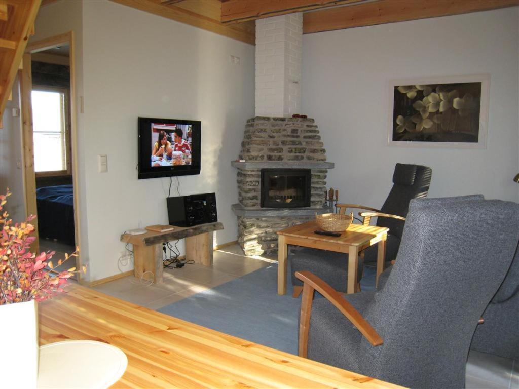 Lost Inn Cabins Äkäslompolo Kamer foto