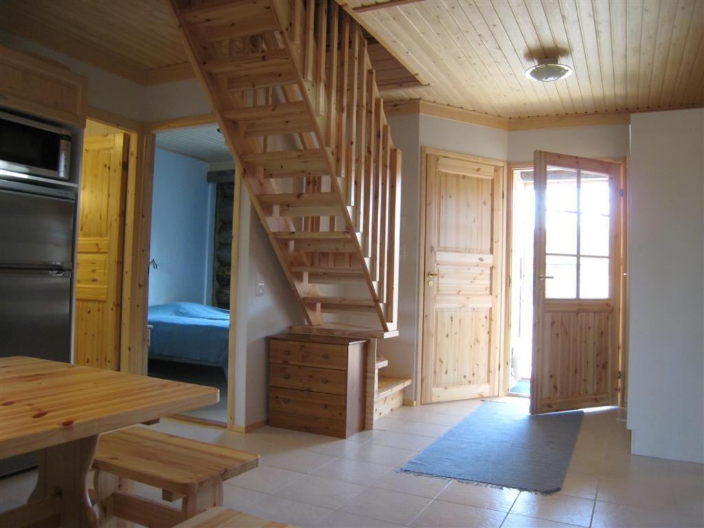 Lost Inn Cabins Äkäslompolo Kamer foto