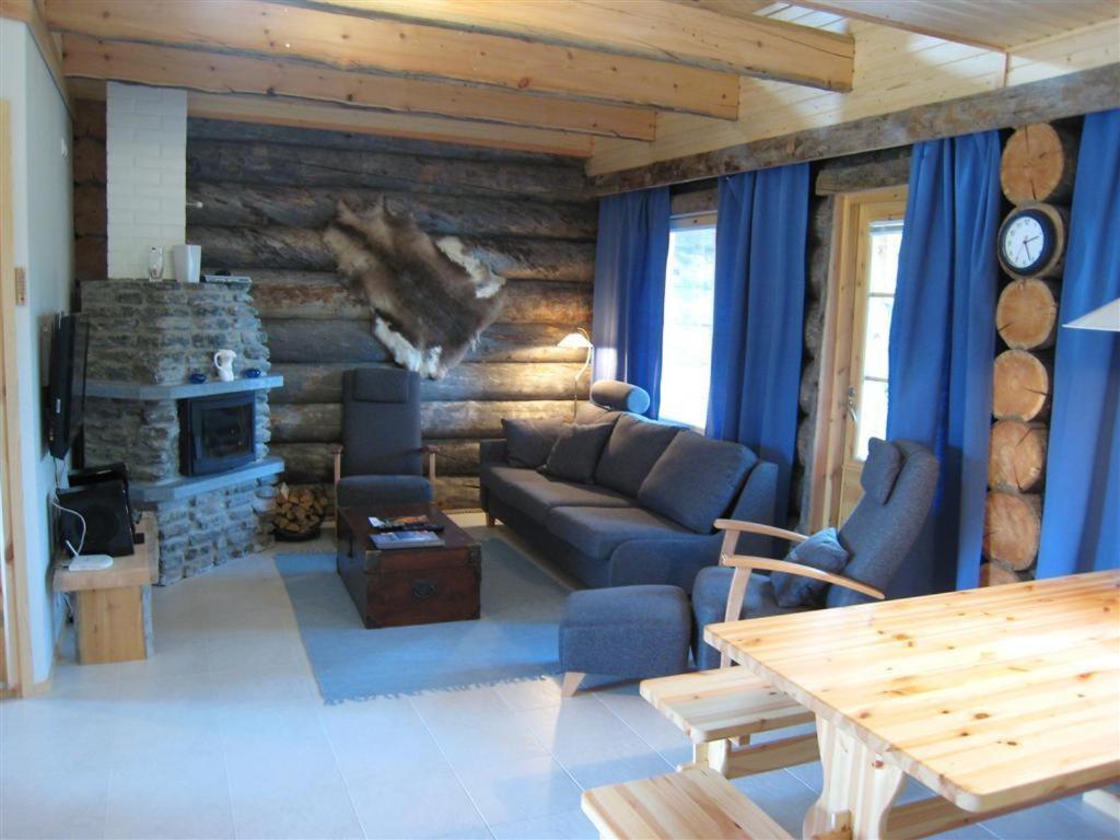 Lost Inn Cabins Äkäslompolo Kamer foto