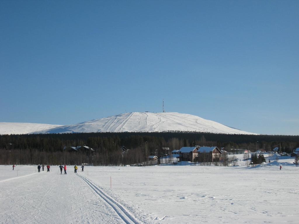 Lost Inn Cabins Äkäslompolo Buitenkant foto